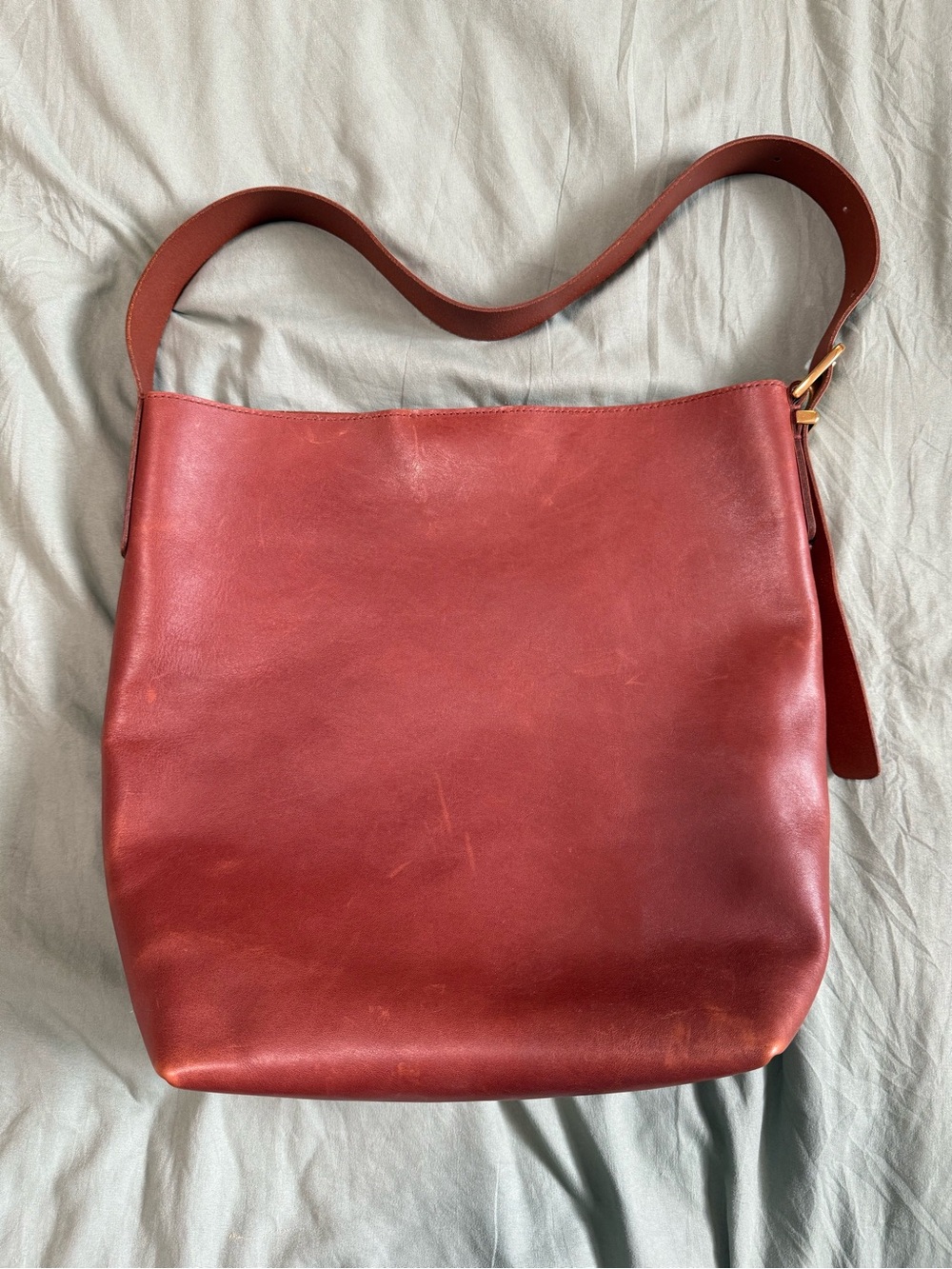 Madewell “The Essential Bucket Tote” in Cognac Brown